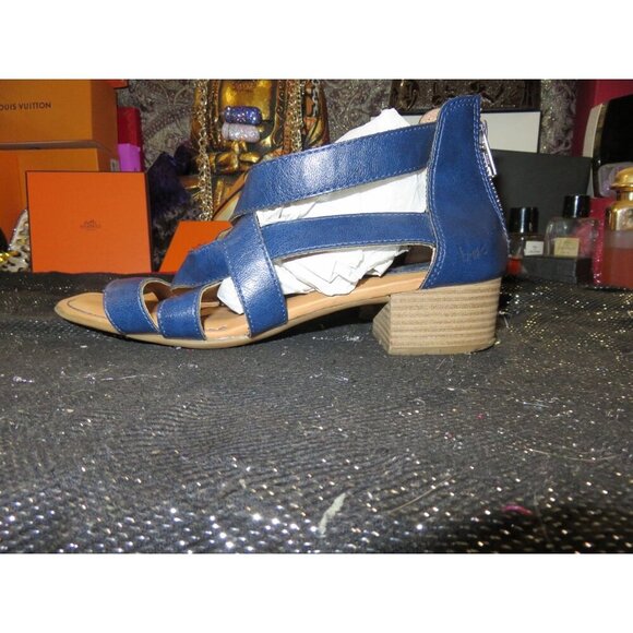 BOGO B.O.C. Big On Comfort Navy Leather Back Zipped Caged Kitten Heeled Sandals - Picture 1 of 11